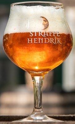 Straffe Hendrik Glass